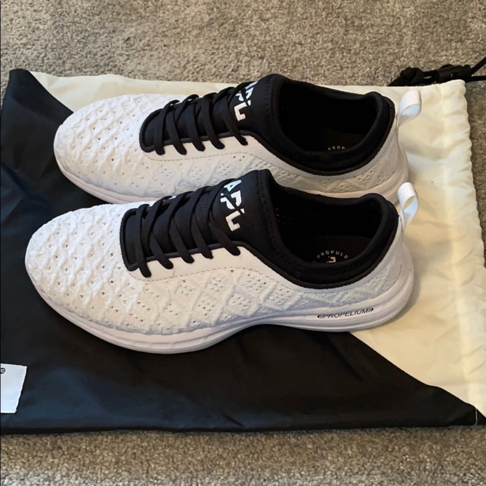 APL Propelium Athletic Sneaker Size 8.5